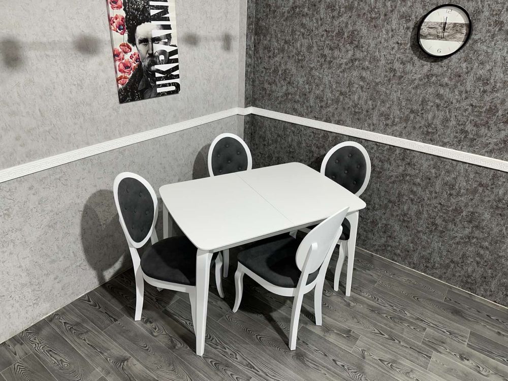 Обідній кухонний розкладний стіл Обеденный кухонный стол и стулья