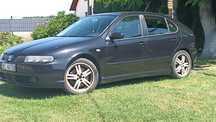 Sprzedam samochód osobowy  seat Leon 1