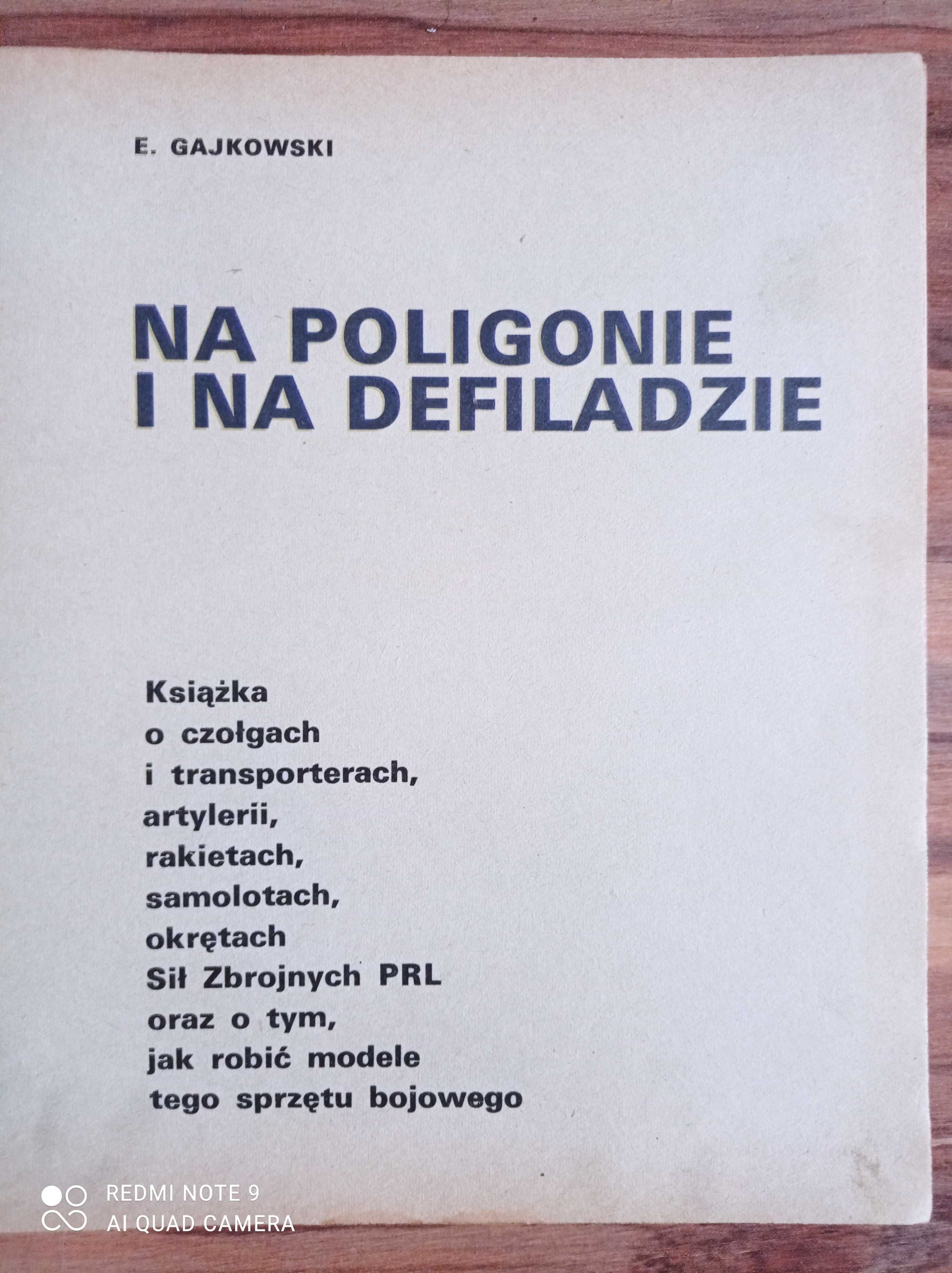 Na poligonie i na defiladzie