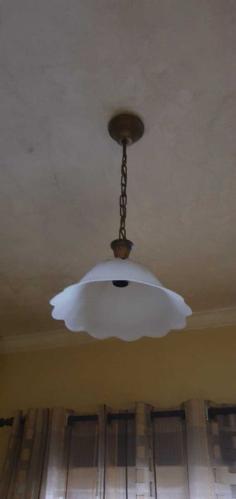 Candeeiro de teto vintage em vidro fosco