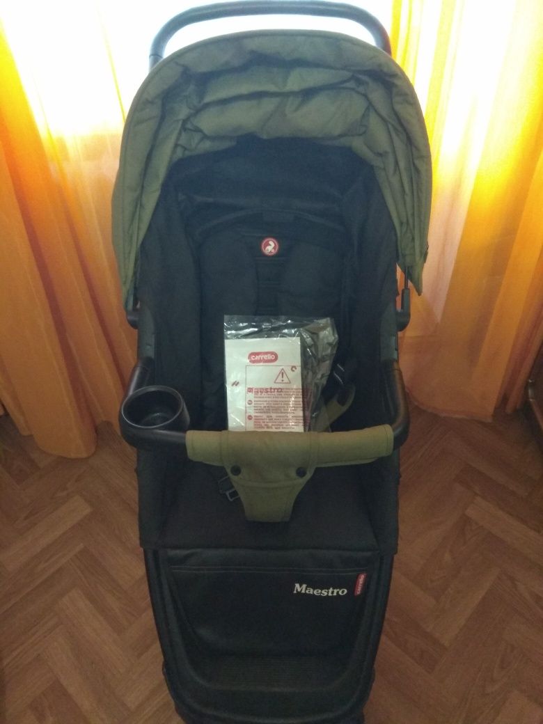 Коляска прогулочная