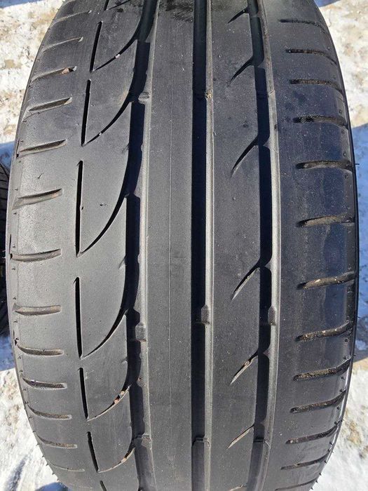 Шини б/у 215/40 R17 Bridgestone