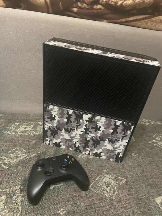 Xbox one 500gb з геймпадом