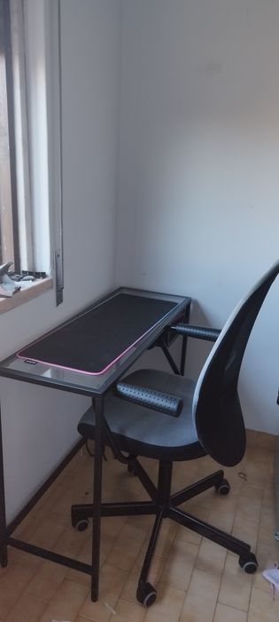 Quarto duplo ou single para alugar - Belas