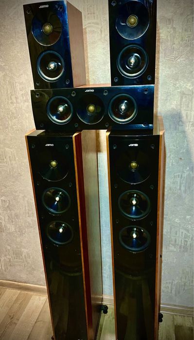 Продам Jamo s606