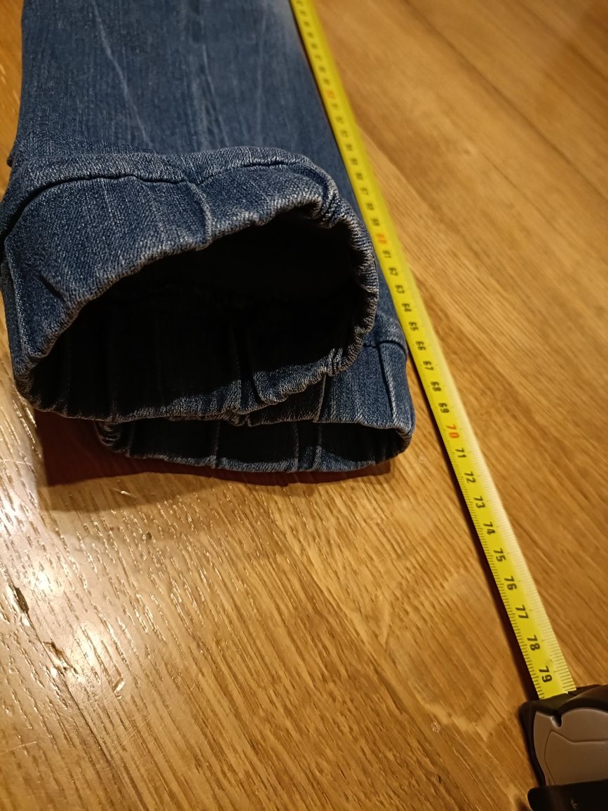 Dżinsy, spodnie na gumce, 6-7 lat, 122