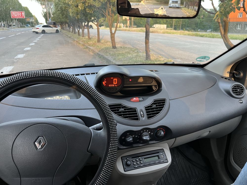 В продаже renault twingo