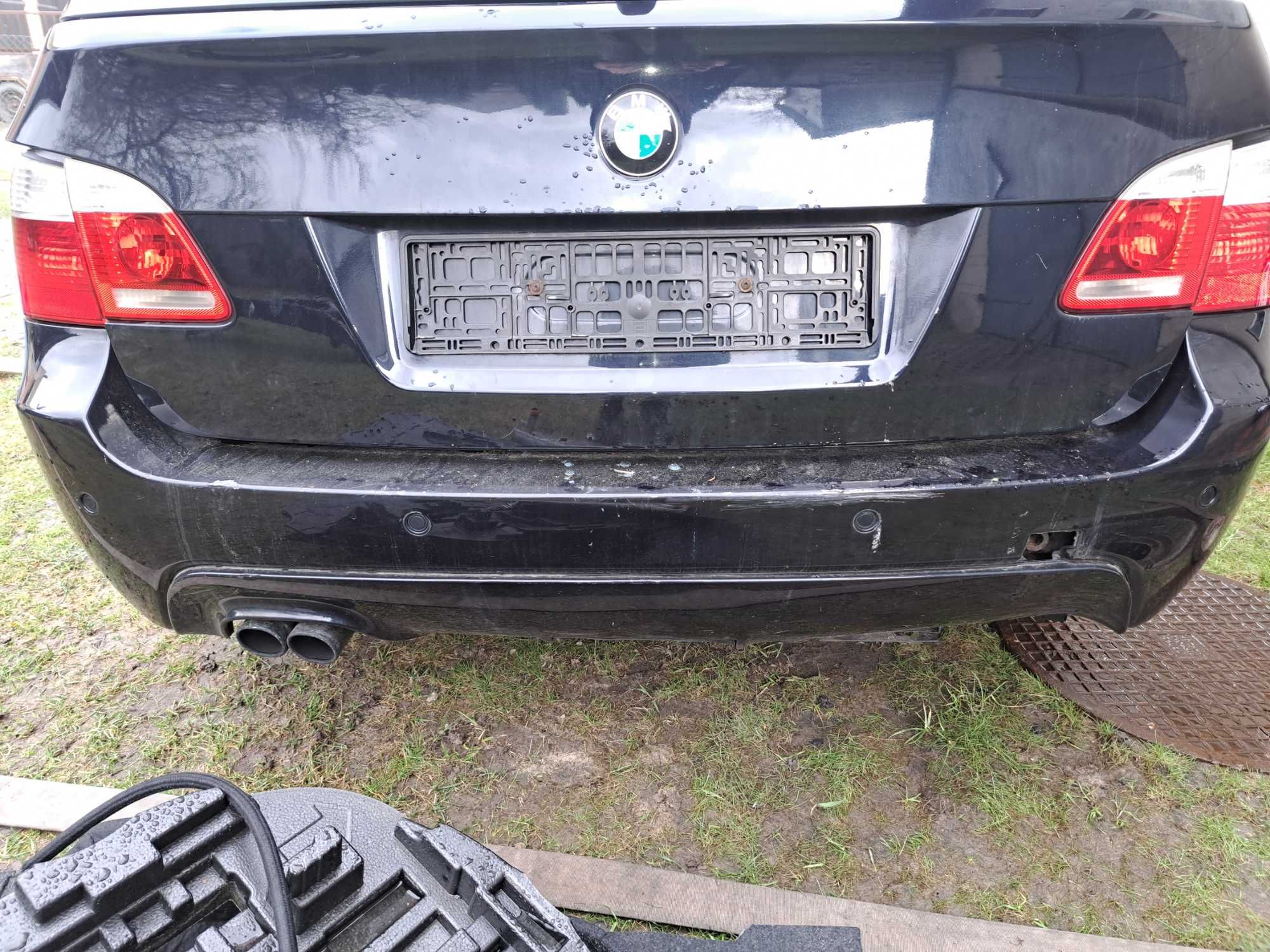 Klapa tył BMW e61 Carbonschwarz 416/9 kombi