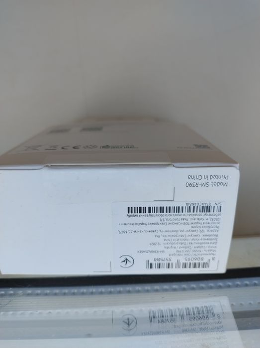 Samsung Galaxy Fit 3  Silver + подарок
