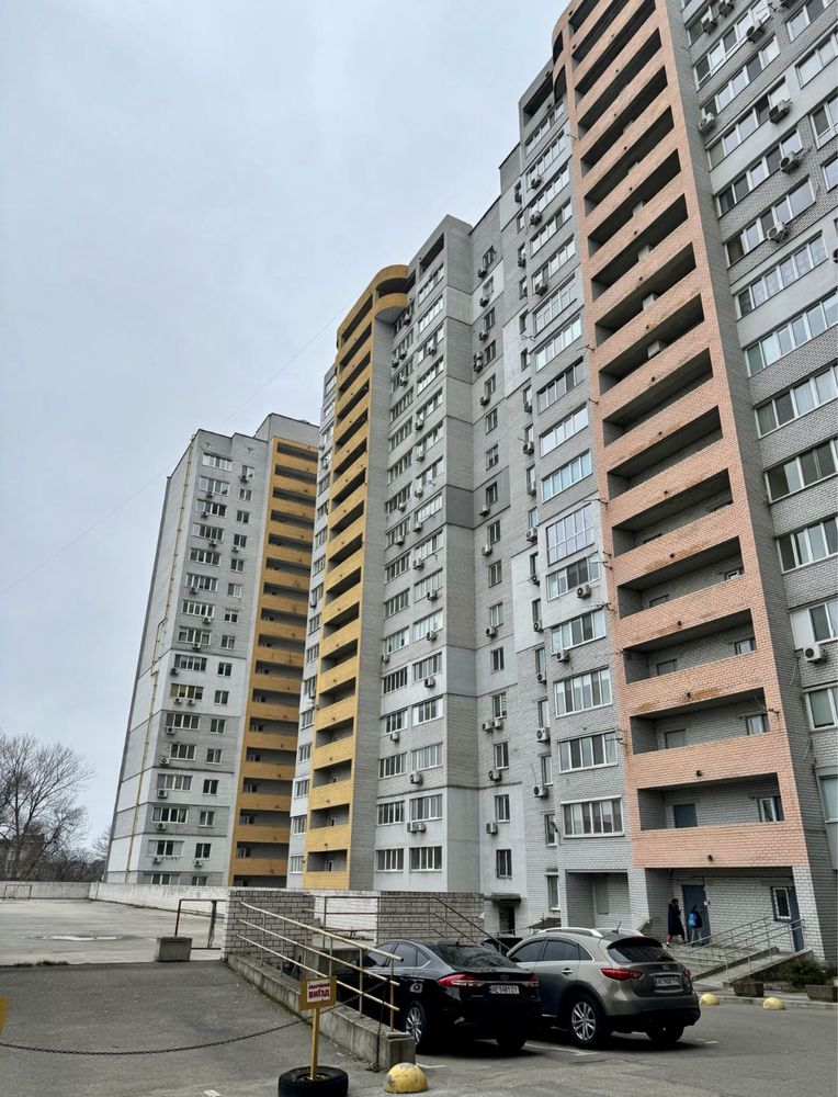 Продам! 2 к квартиру ул. Кедрина 53 Созидатель Рабочая Кирова