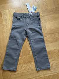 Nowe spodnie jeansowe rom 98