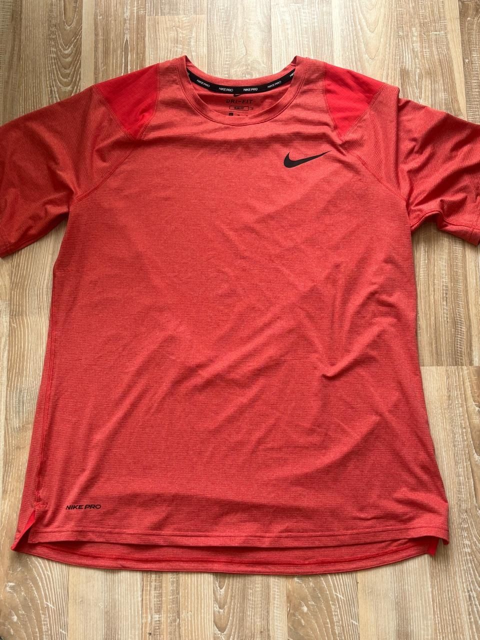 Чоловіча футболка Nike