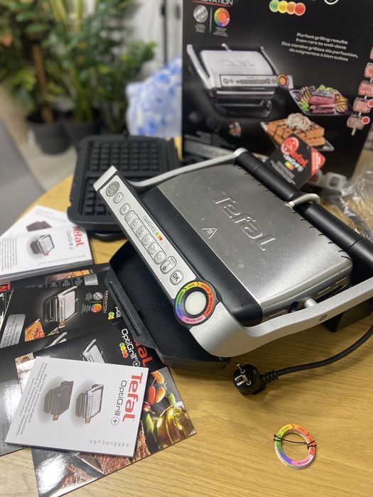 Гриль-барбекю електричний Tefal OptiGrill+ GC716D12