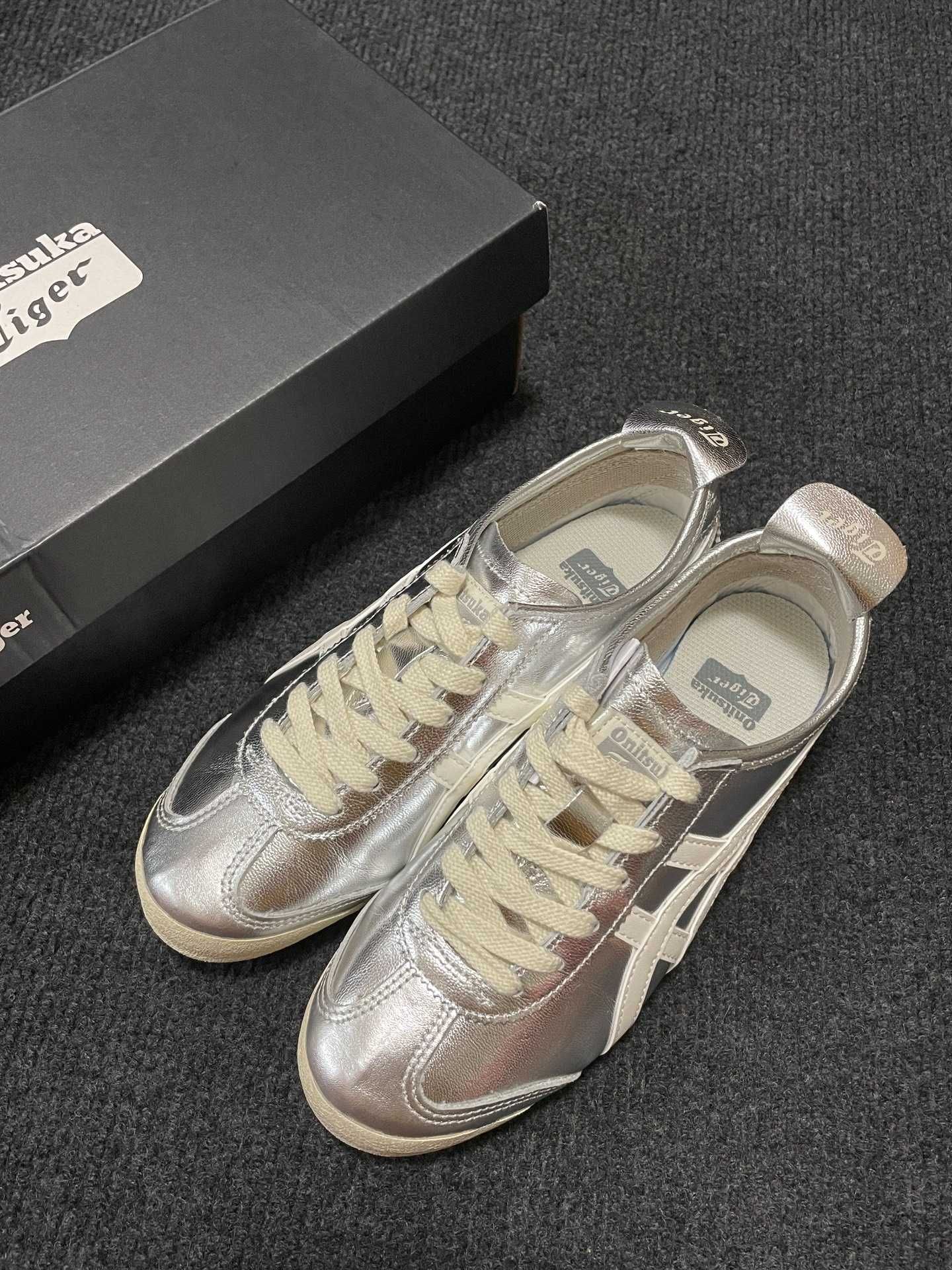 Nowe*Onitsuka_Tiger_Mexico66_Silver_Off_White*UnisexTrampk.37