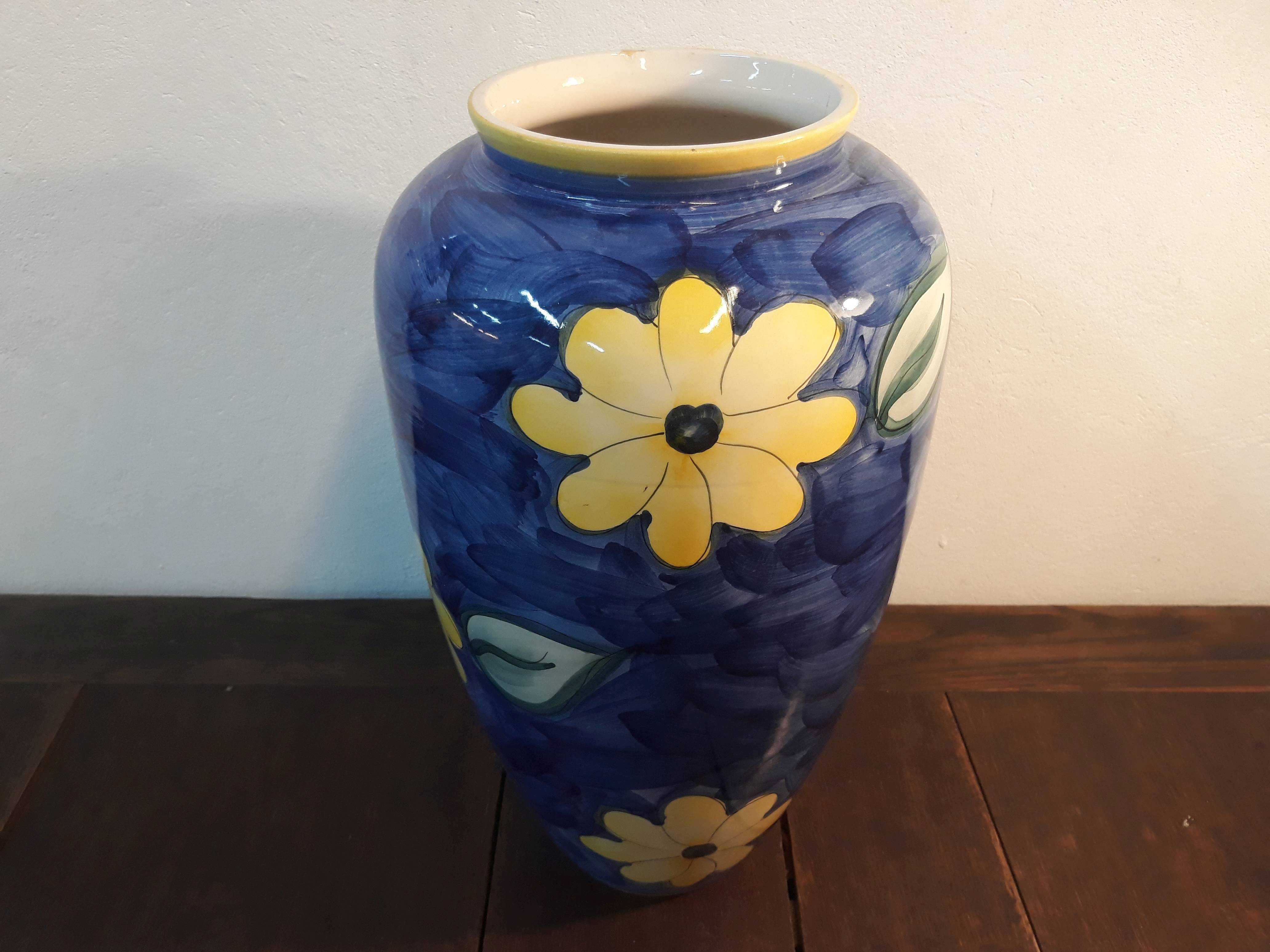 Wazon porcelanowy ceramiczny niebieski w kwiaty żółte ręcznie malowany