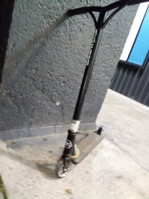 Самокат "Best schoter"бу в гарному стані рульова нп шистиграмник