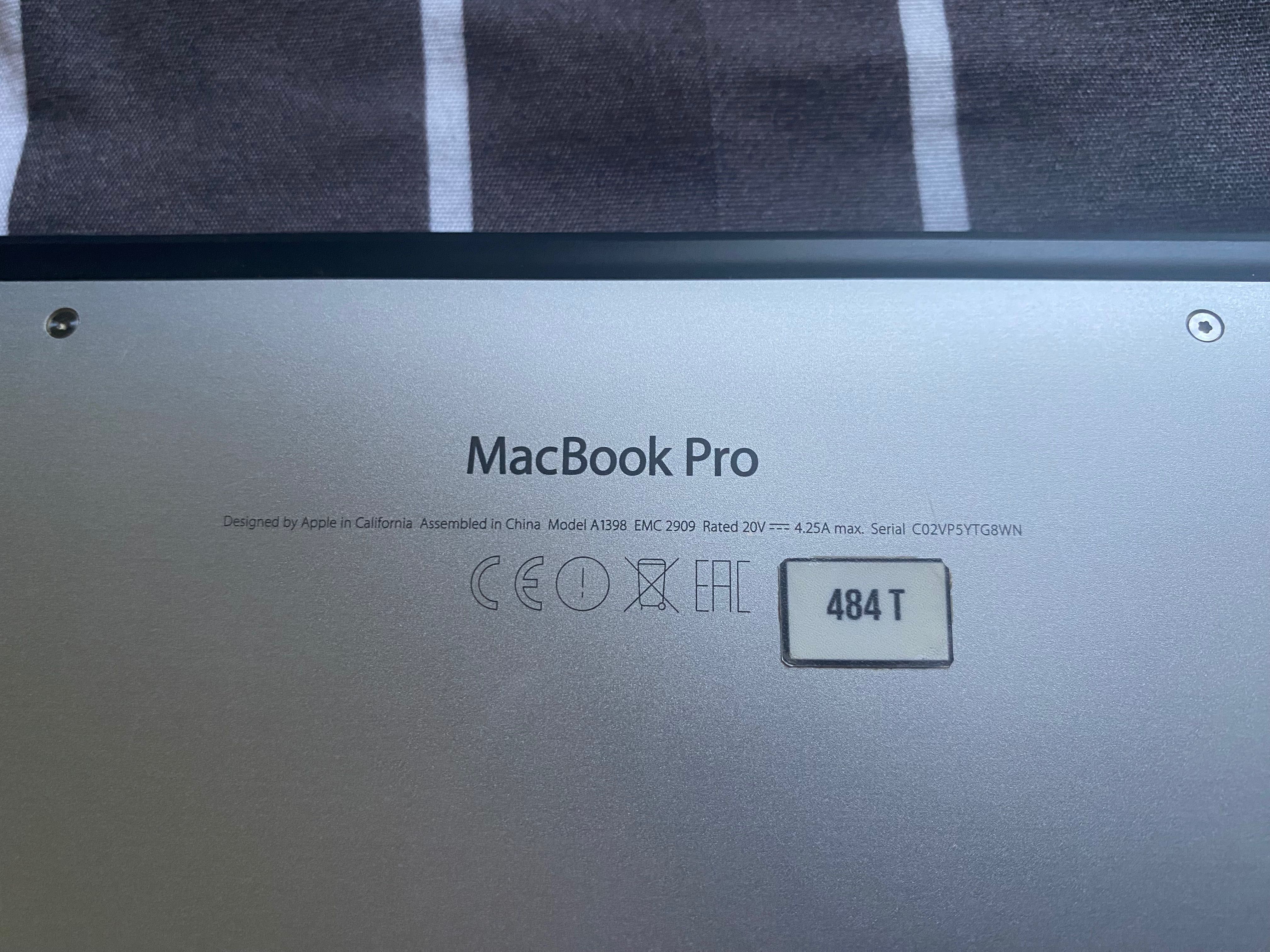 MacBook Pro (Retina, 15-inch, Mid 2015)