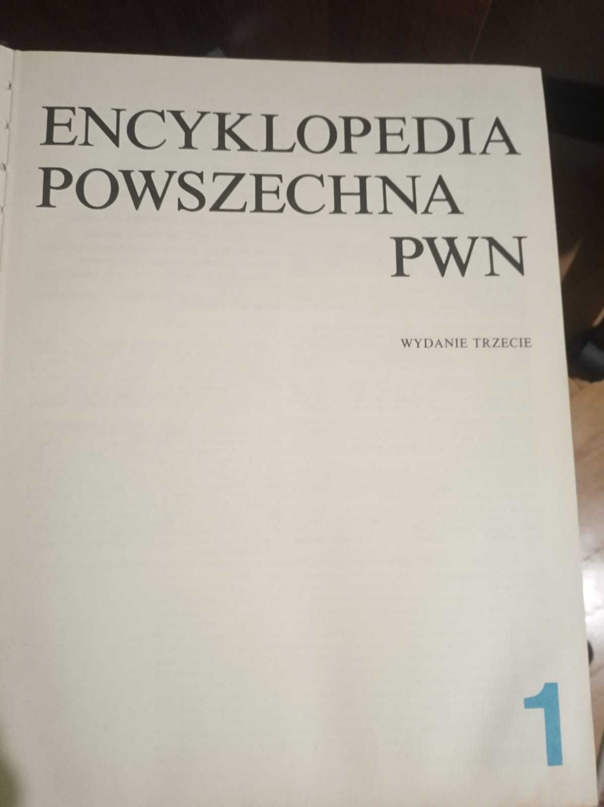 Encyklopedie PWN 4 tomy, rok 1983