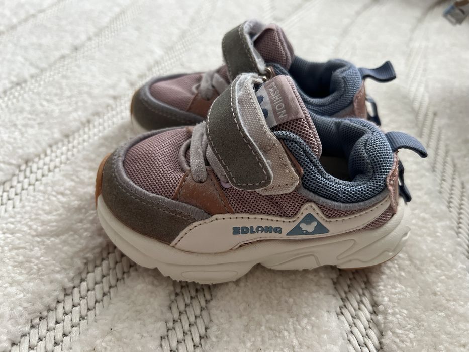 Кросівки для дівчинки Кроссовки для девочки