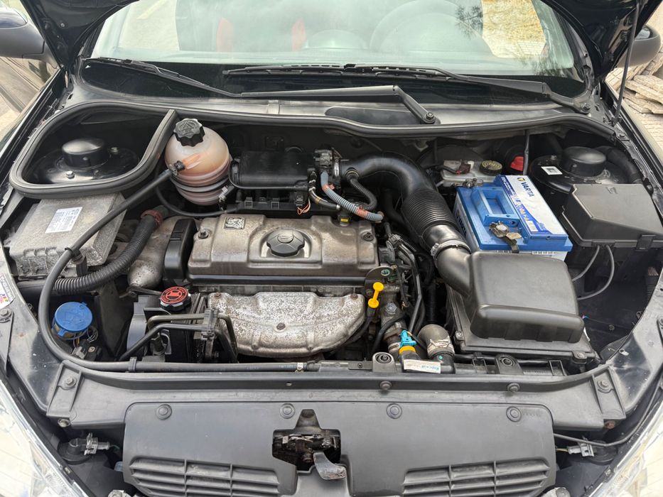 Peugeot 206 em ótimas condições