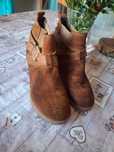 Botas n°36 em bom estado
