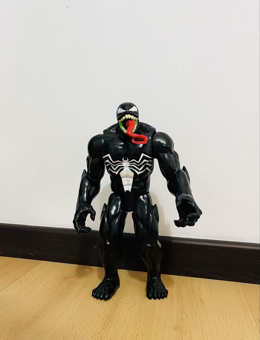 Bonecos Figuras Venom