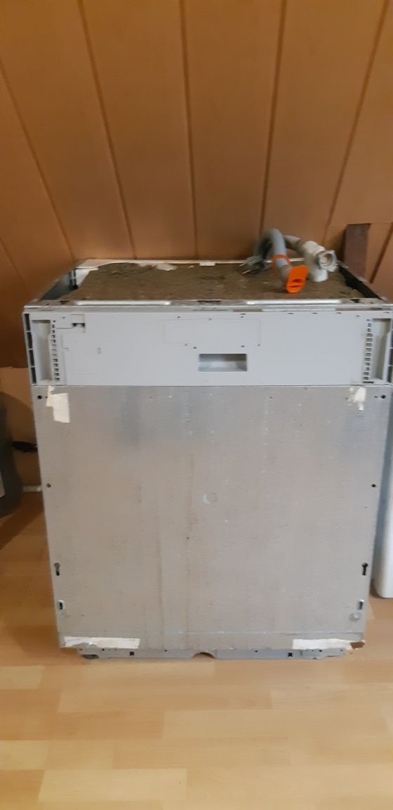 Посудомийна машина Electrolux ESL 65070 R