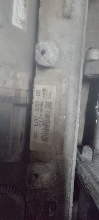 Caixa direcao TESLA model Y,X,S e model 3