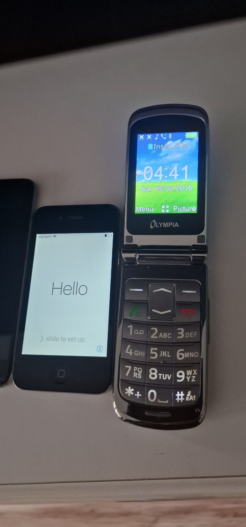 Telefony sprawne i na części