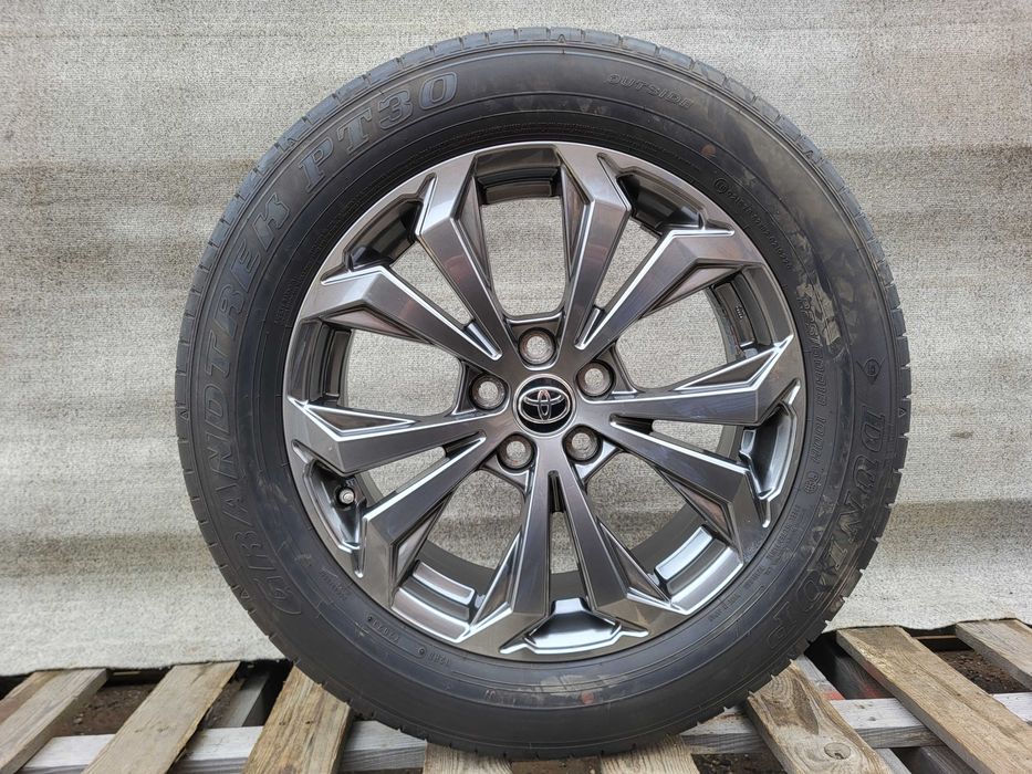 [K424] Koła letnie 18 Cali 5x114.3 Dunlop 225/60/18 8mm TOYOTA RAV4