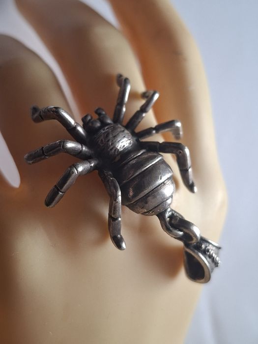 Stary srebrny duży  pająk  zawieszka wisior srebro PRL