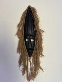 Maska drewniana afrykanska z wlosami