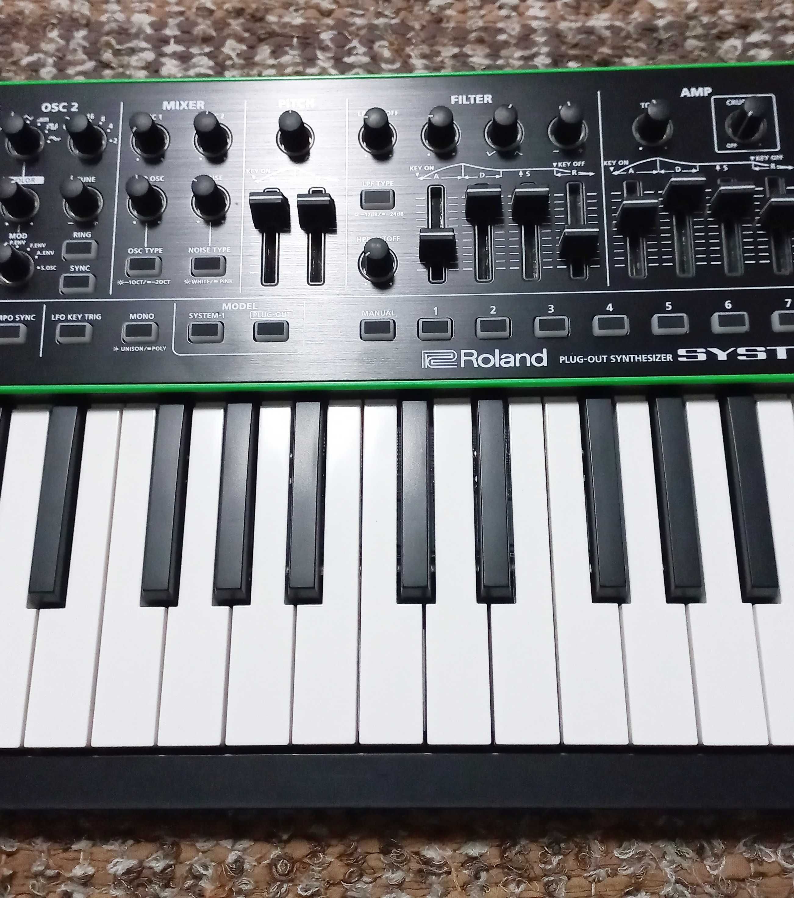 Roland System-1 – 280€