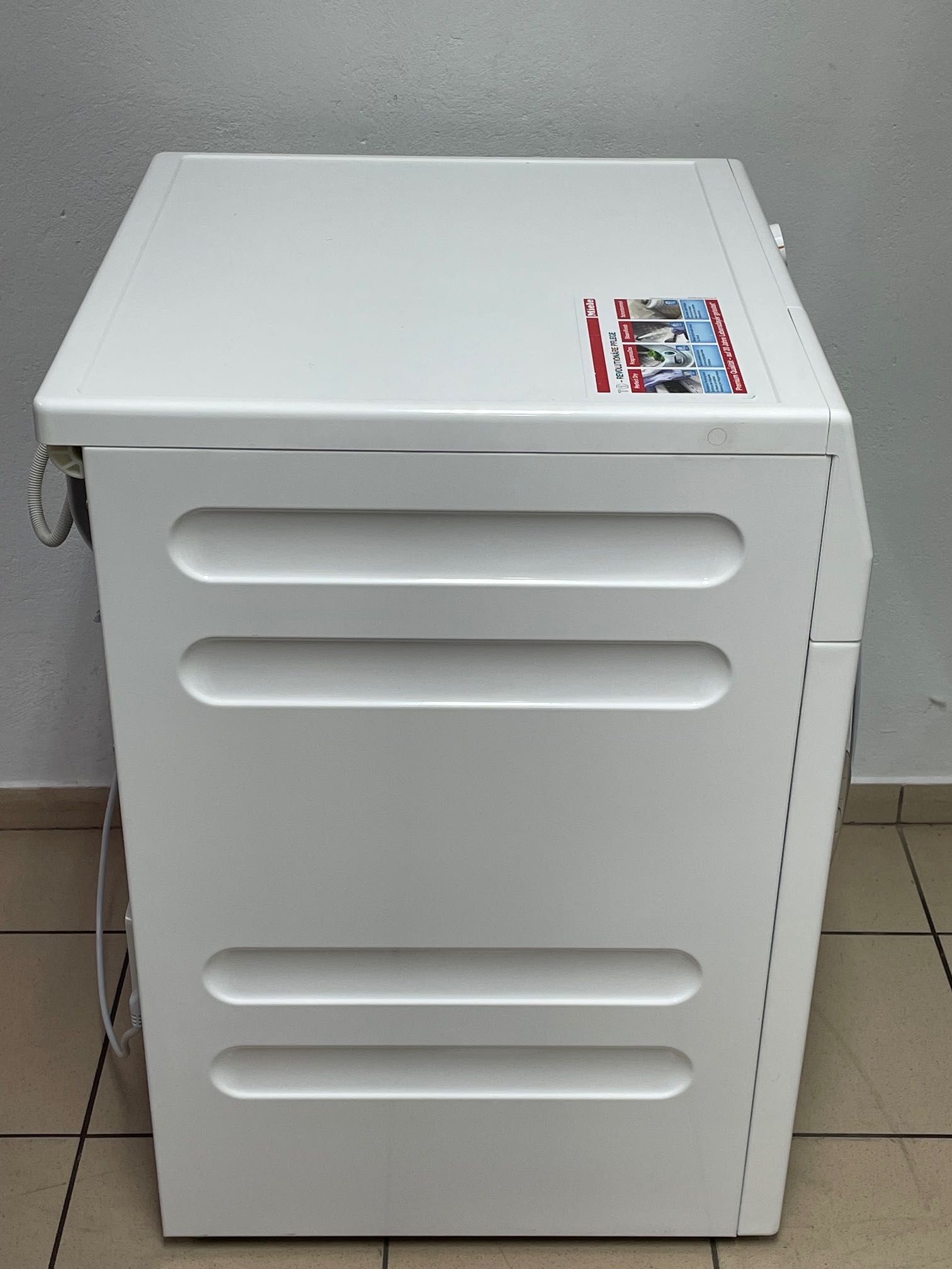 Suszarka Miele Pompa Ciepła TKR 850 WP 9kg GW