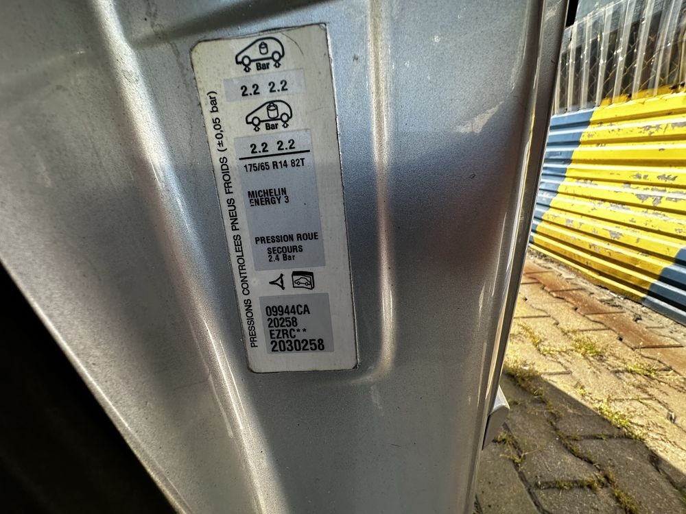 Błotnik Citroen C2 EZRC prawy