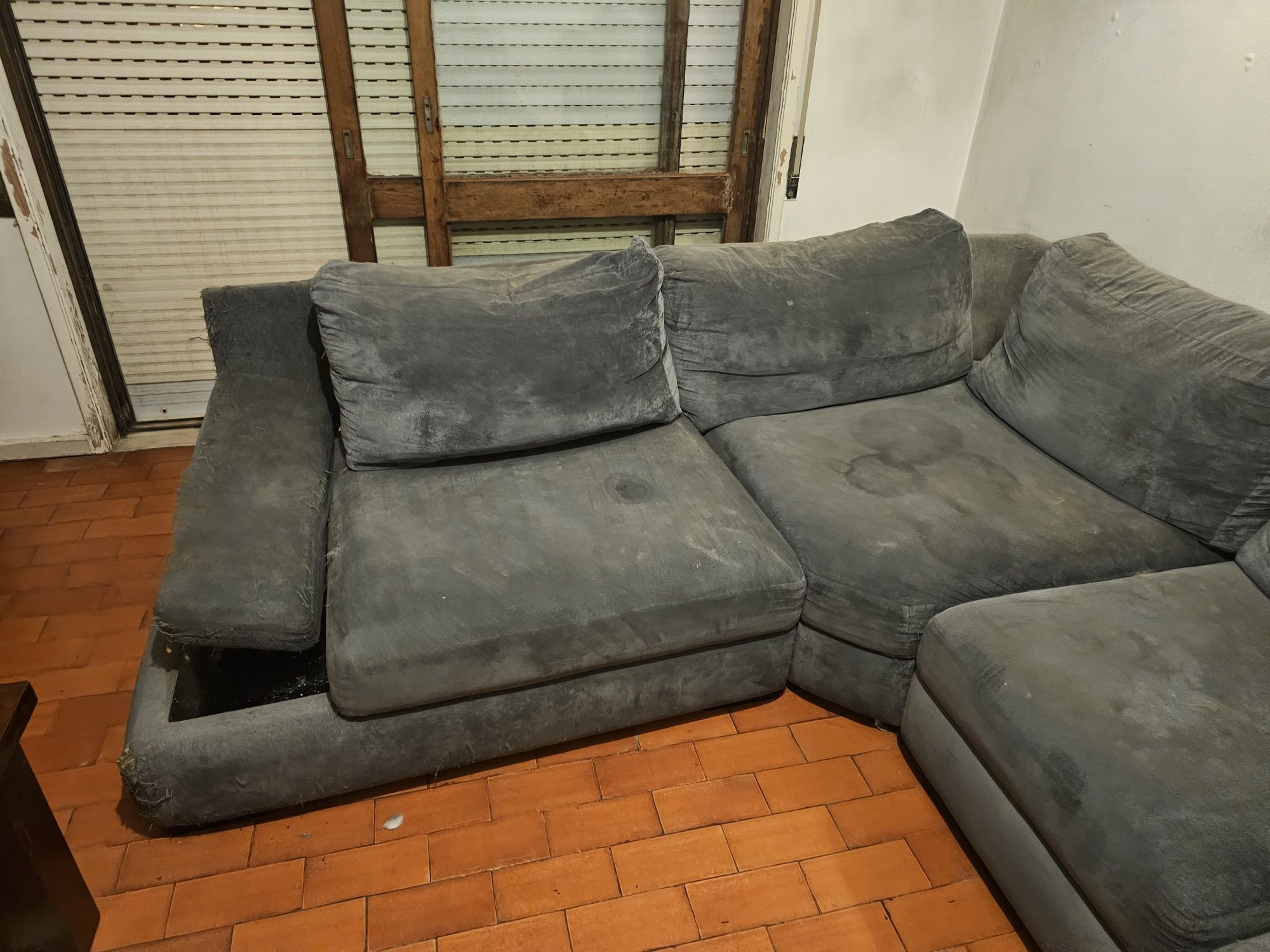 Sofa chaise long (limpeza incluída)