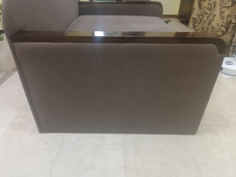 Диван від фірми Даніро