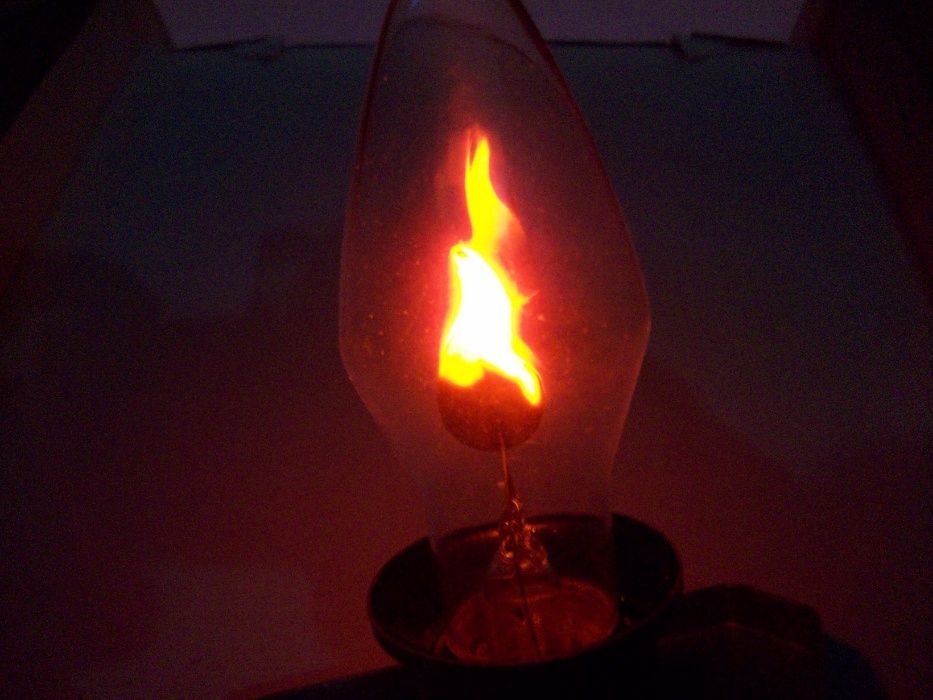 Неоновая лампа - лампочка "свеча" ссср