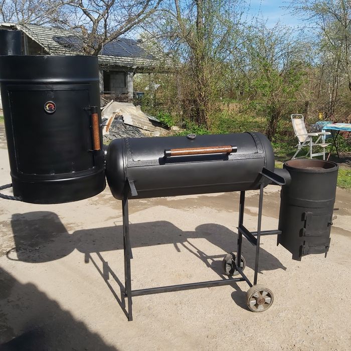 3 в 1 : мангал, барбекю, коптільня