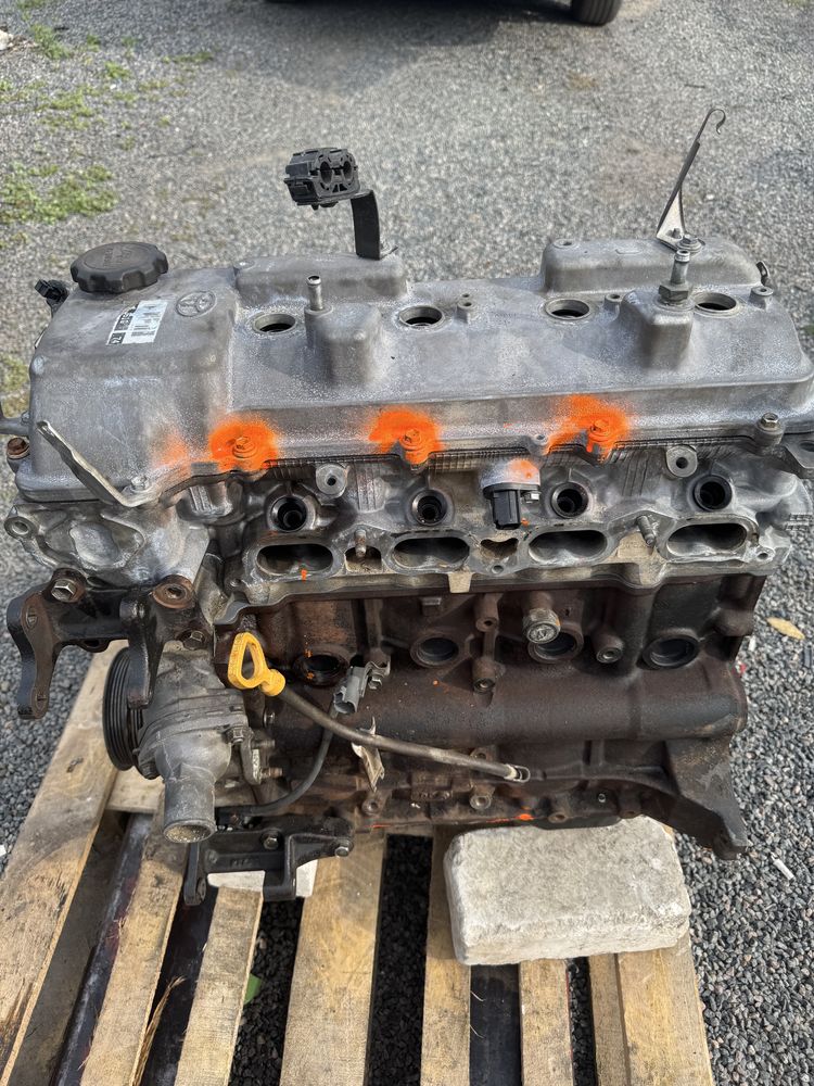 Двигун 3RZFE Toyota Land Cruiser Prado 120 2.7