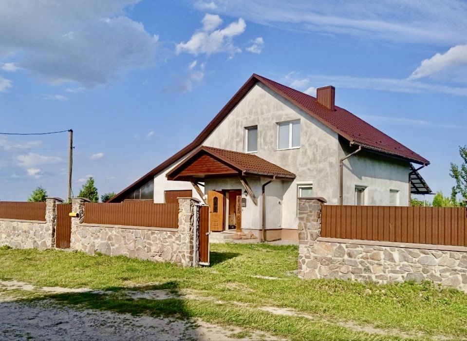 Будинок у Великій Омеляні