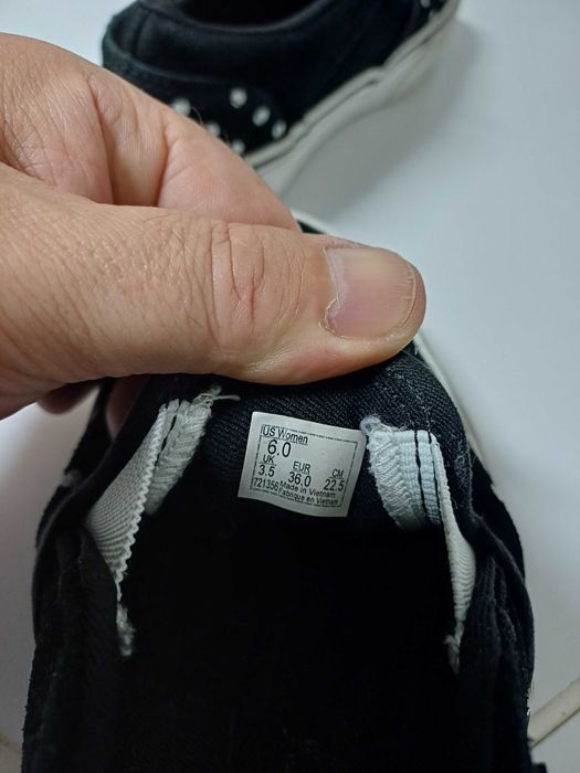 Ténis Vans Nº36 preto e branco