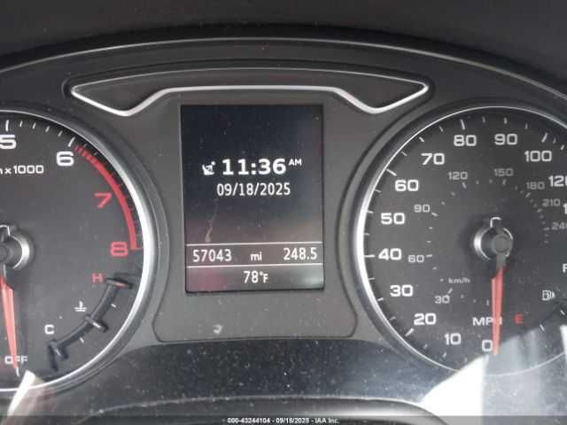Audi A3 2.0T Premium 2016
