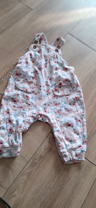 Ogrodniczki dla dziewczynki rozmiar 62-68