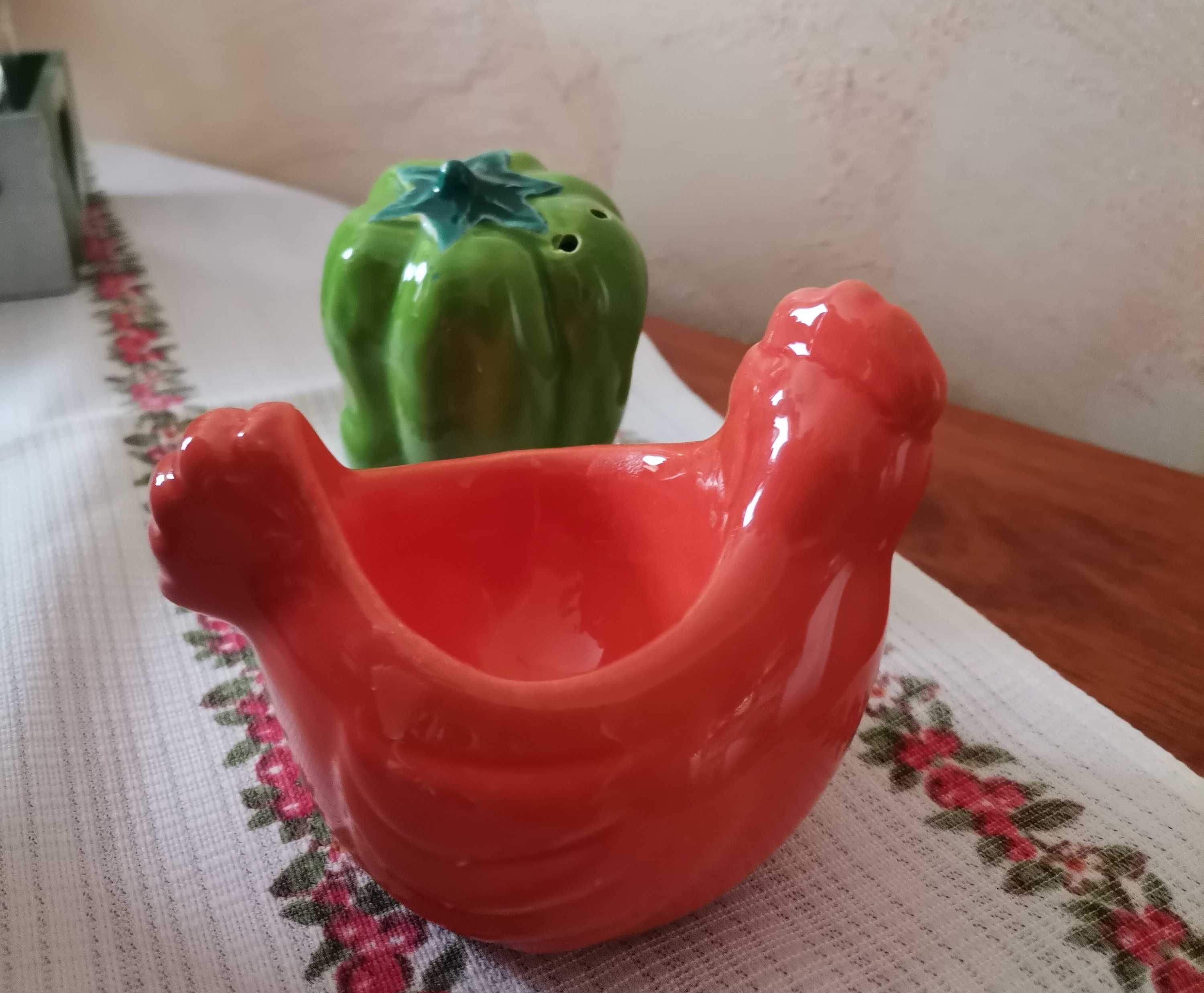 Dwie figurki ceramiczne