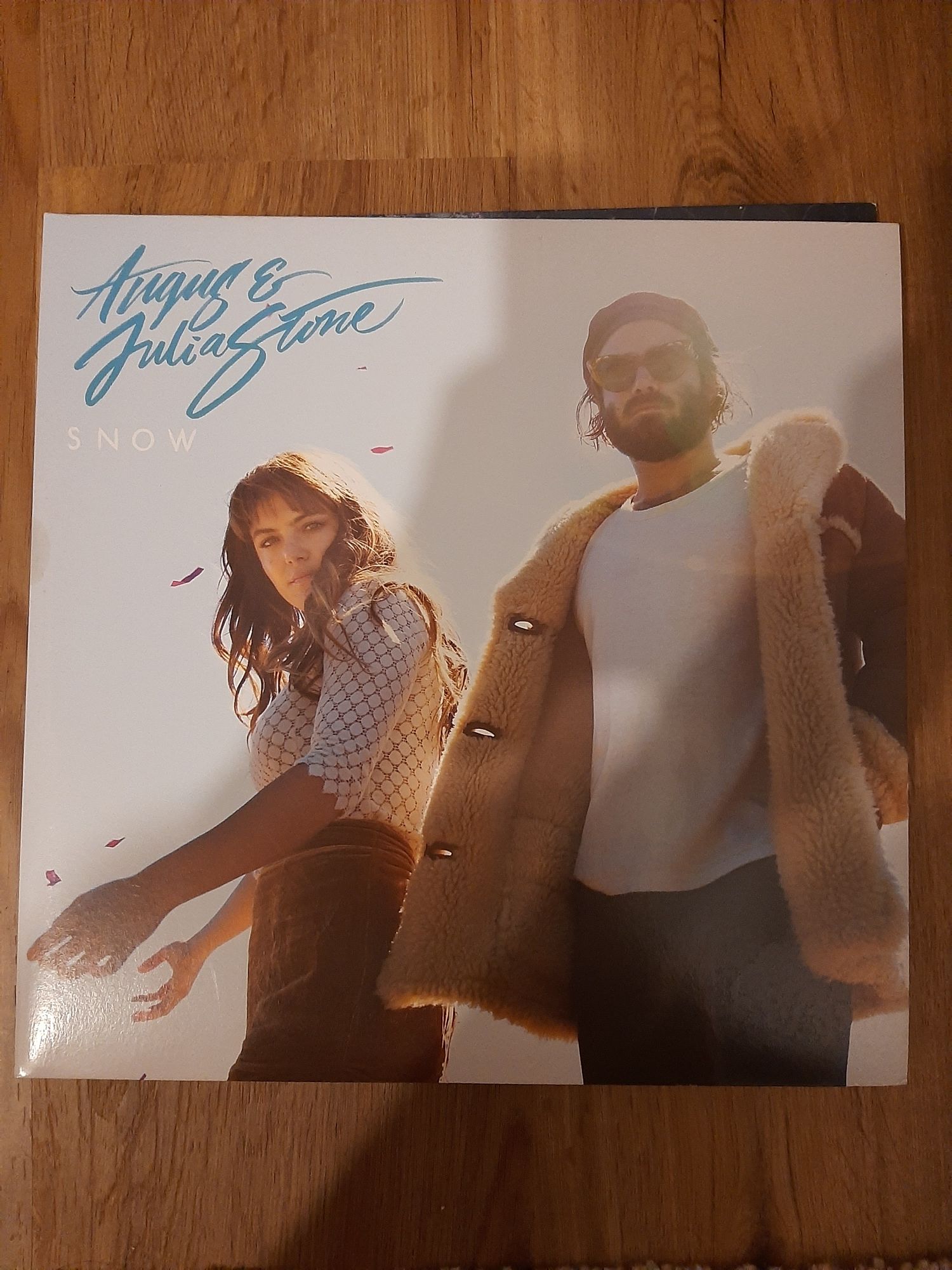 Vinil 'Snow' Angus and Julia Stone