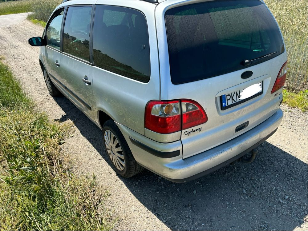 Ford Galaxy 1.9 TDI 115 KM 7 Osobowy 6 Biegów Hak 2000 KG