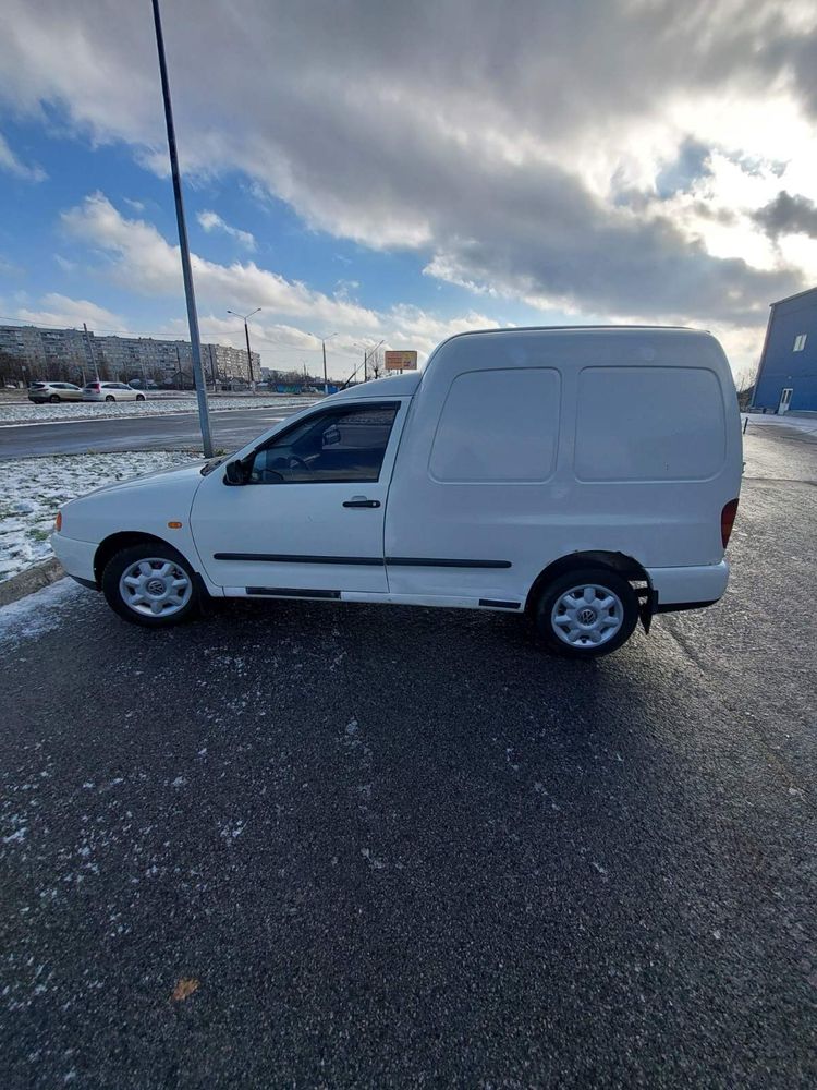 Продам Volkswagen caddy дизель 1.9