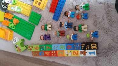 Lego duplo ok 220 sztuk