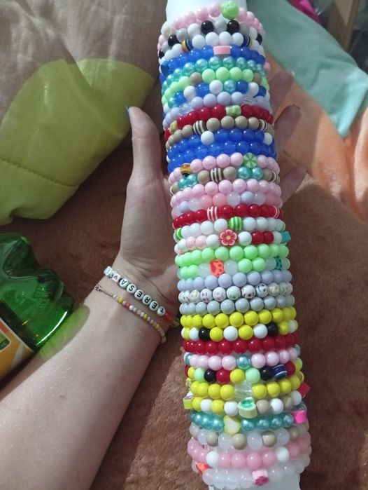 Vendo Pulseiras missangas